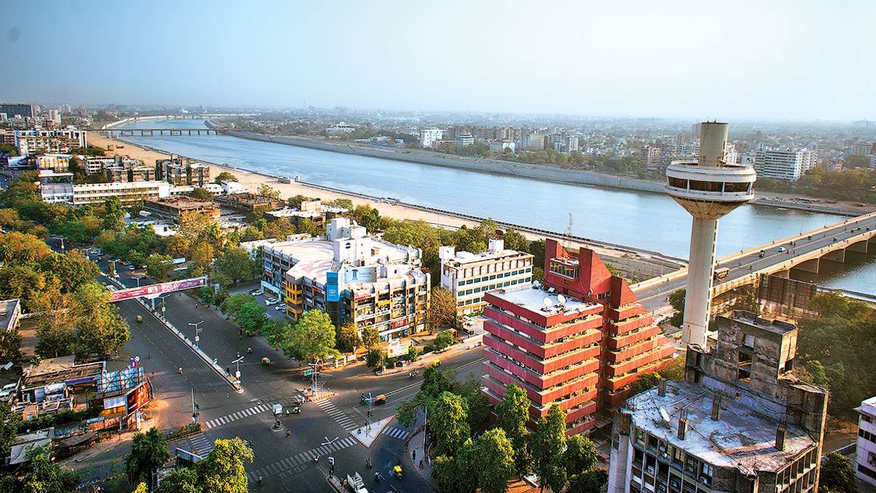 Taxi service in Ahmedabad