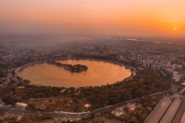 Kankaria Lake - Ahmedabad Sightseeing
